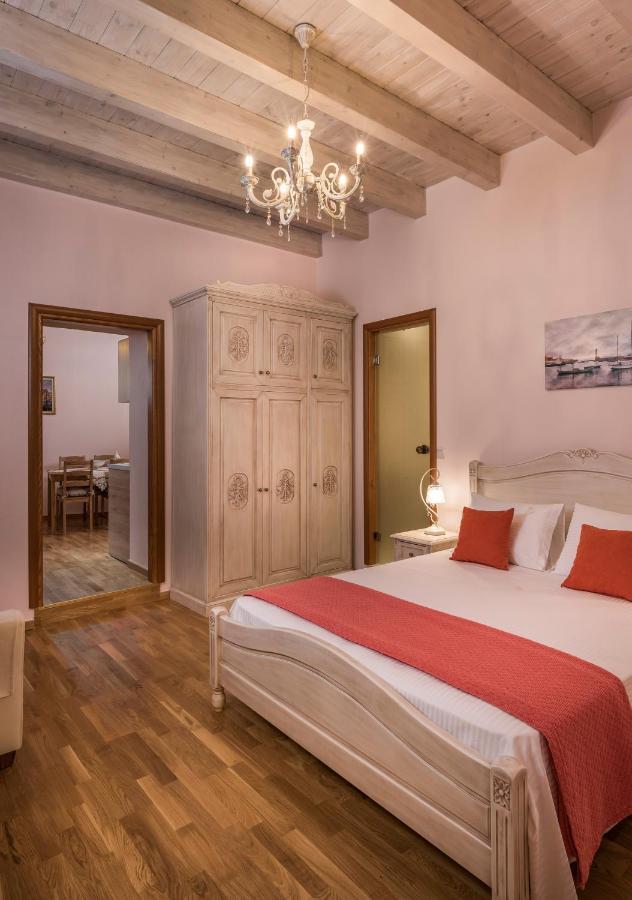 Palazzo Di Irene Apartman Hriszí Aktí Haniá Kültér fotó