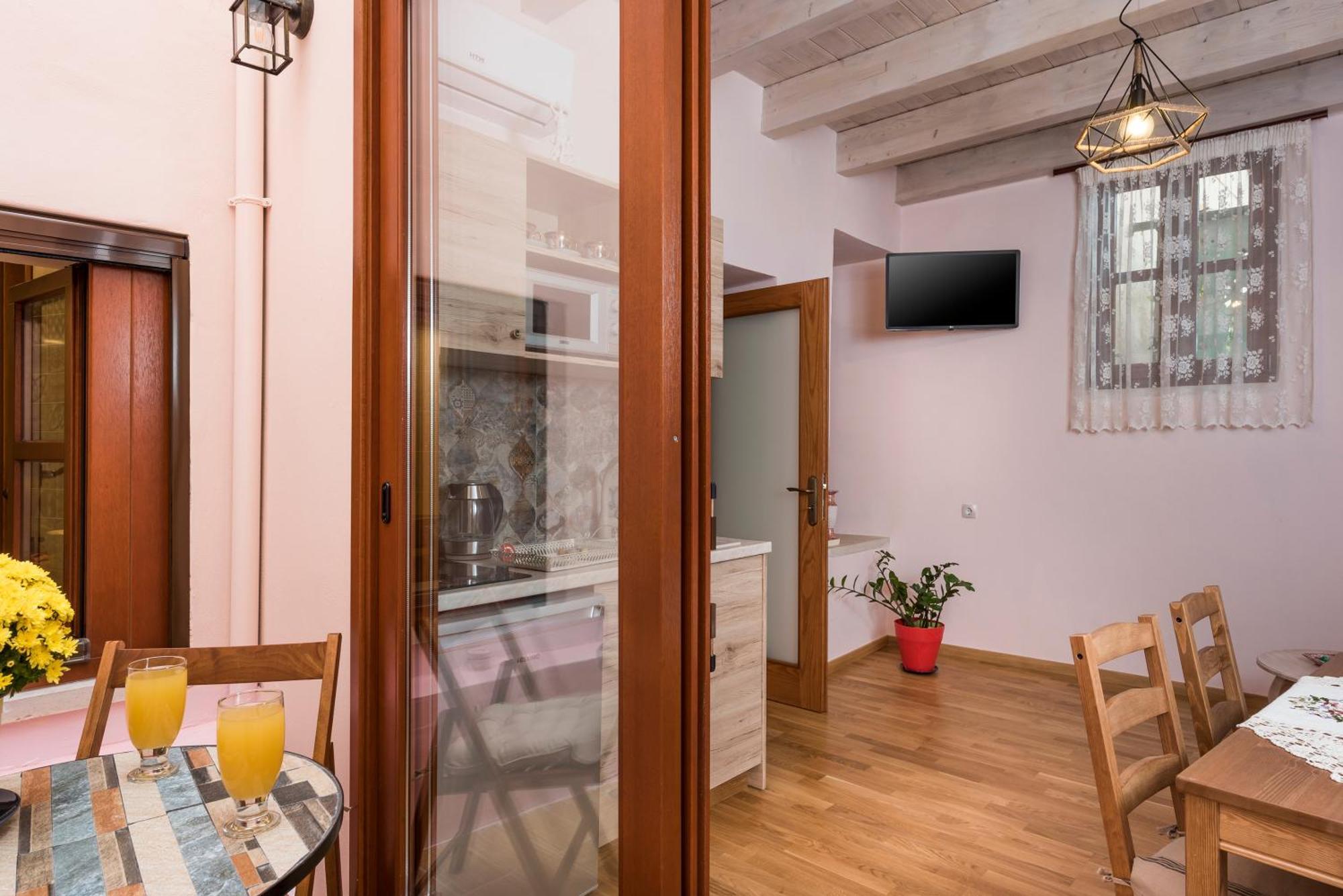Palazzo Di Irene Apartman Hriszí Aktí Haniá Szoba fotó